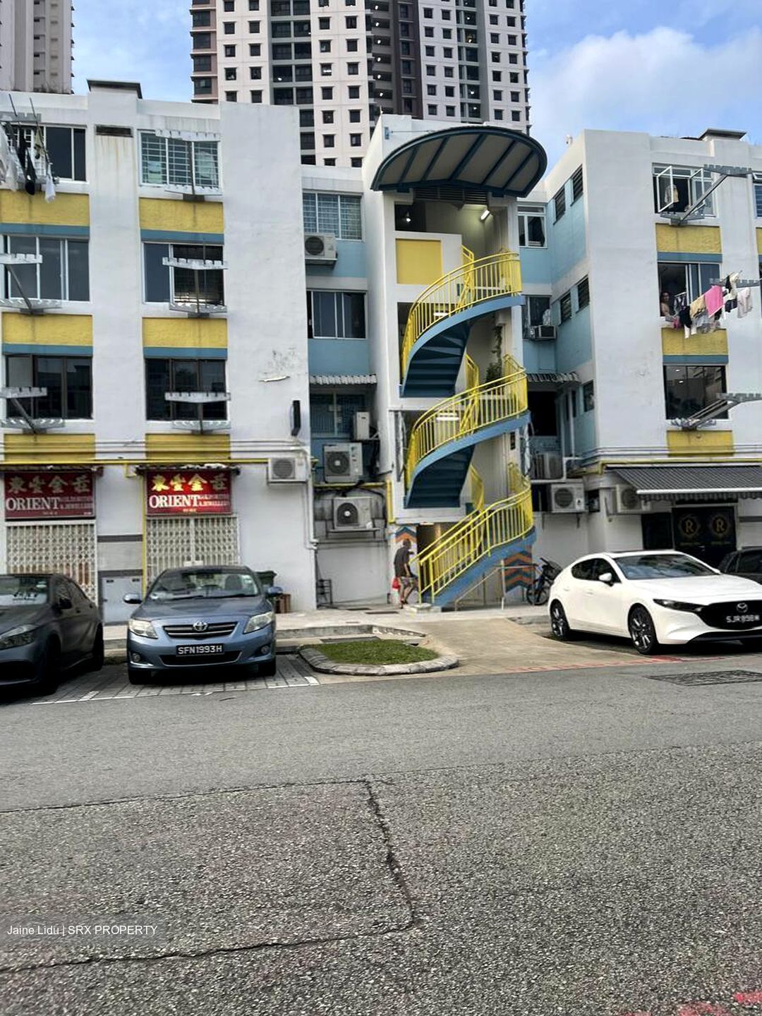 Toa Payoh Central (D12), Shop House #490726571